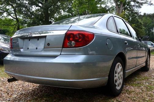 2003 Saturn L 200