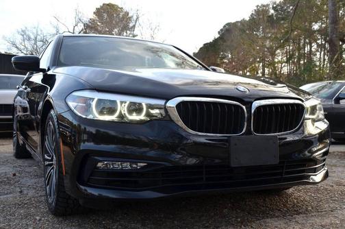 2017 BMW 530 530i 4dr Sedan