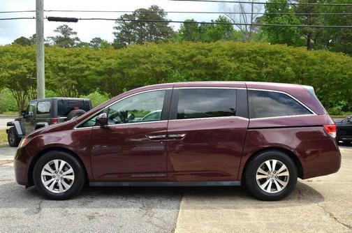 Burgundy 2015 Honda Odyssey EX