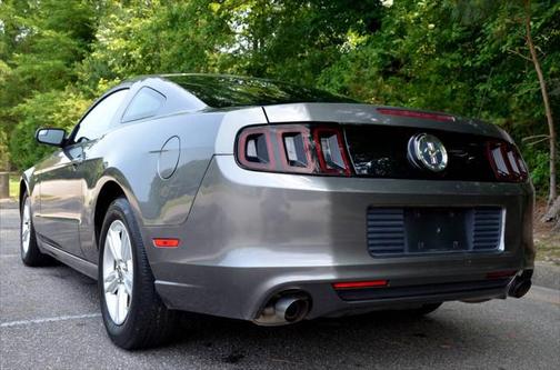 2014 Ford Mustang V6
