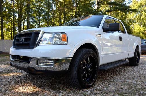 2004 Ford F-150 XLT SuperCab