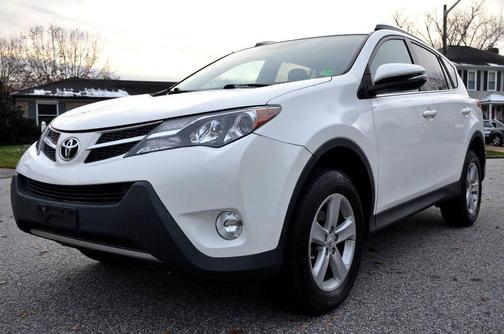 2014 Toyota RAV4 XLE