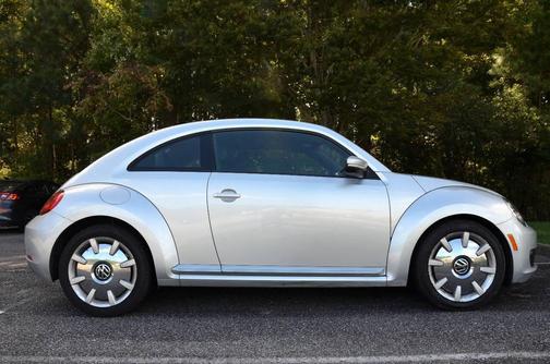 2012 Volkswagen Beetle 2.5L