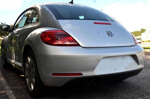 2012 Volkswagen Beetle 2.5L