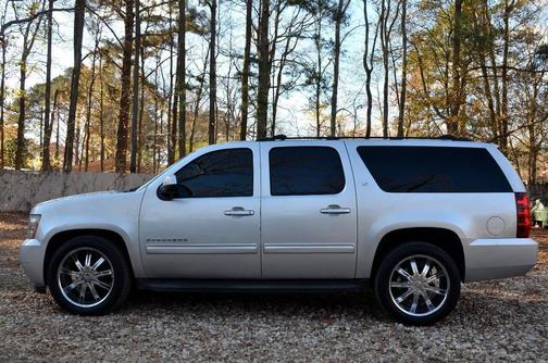2012 Chevrolet Suburban 1500 LT