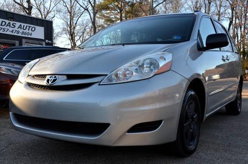 2008 Toyota Sienna LE