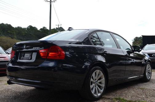 2011 BMW 328 328i 4dr Sedan