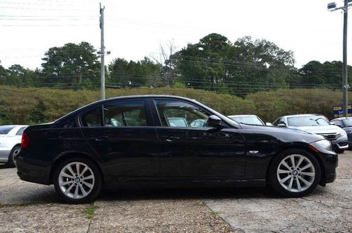 2011 BMW 328 328i 4dr Sedan