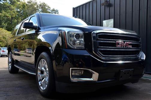2017 GMC Yukon XL SLT