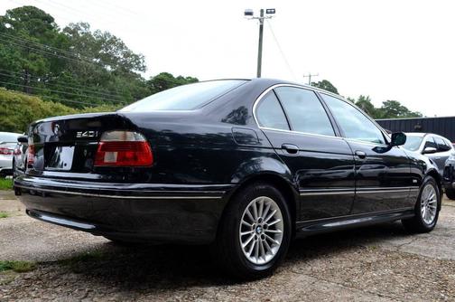 2003 BMW 540 540i 4dr Sedan