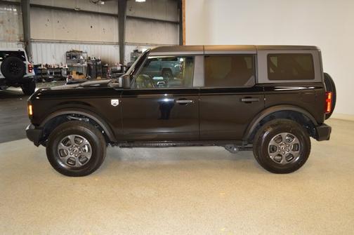 SHADOW BLACK 2025 Ford Bronco BIG BEND