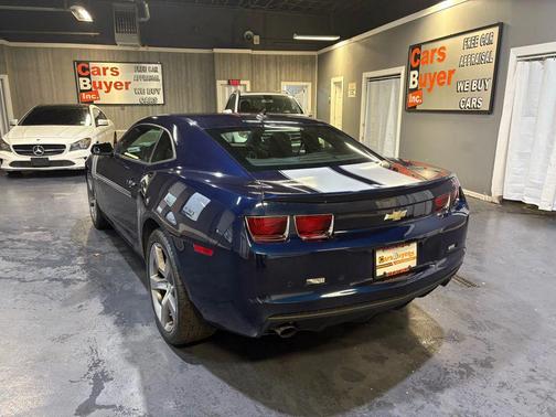 2011 Chevrolet Camaro 2LT