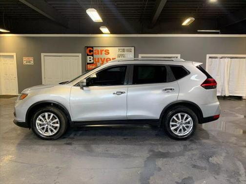 2020 Nissan Rogue SV