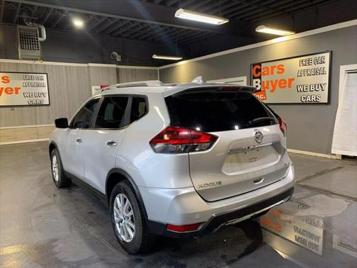 2020 Nissan Rogue SV