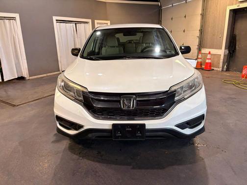 White Diamond Pearl 2016 Honda CR-V LX