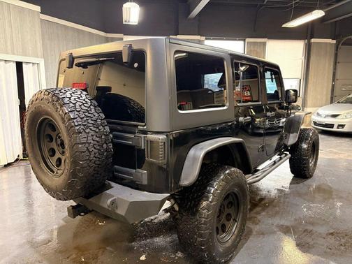 2013 Jeep Wrangler Unlimited Sahara