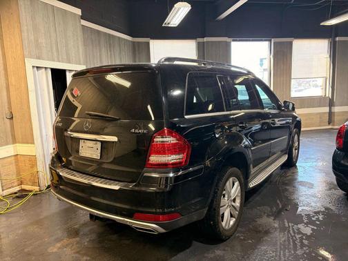 2012 Mercedes-Benz GL-Class 4MATIC