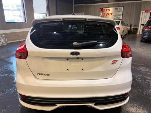 2016 Ford Focus ST 