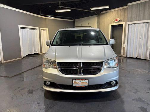 2011 Dodge Grand Caravan Crew
