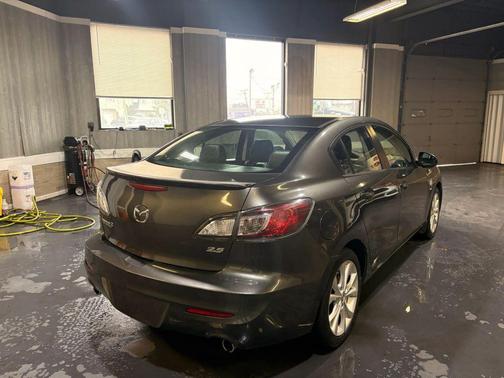 Black Mica 2011 Mazda Mazda3 s Grand Touring