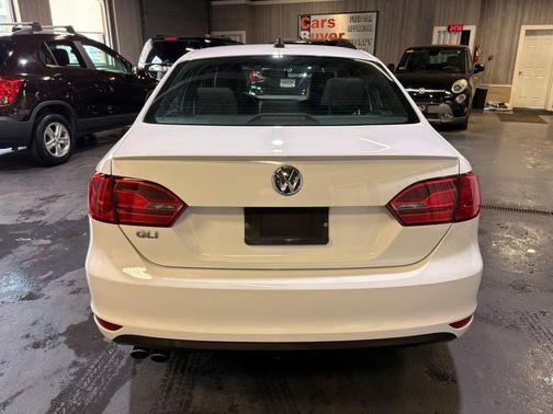 Candy White 2013 Volkswagen Jetta GLI Autobahn