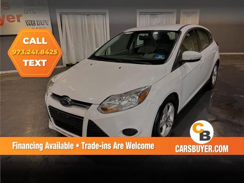 Oxford White 2013 Ford Focus SE