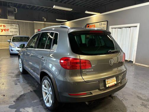 2016 Volkswagen Tiguan 2.0T SE 4MOTION