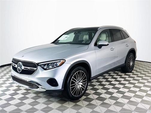 2026 Mercedes-Benz GLC 300 Base