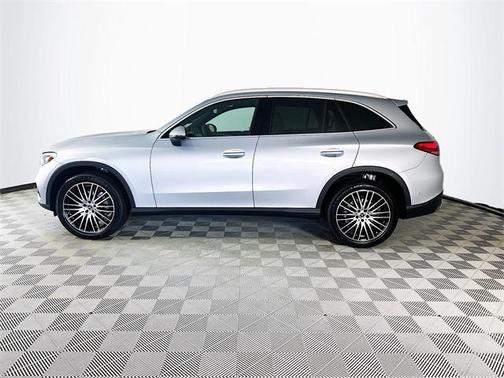 2026 Mercedes-Benz GLC 300 Base