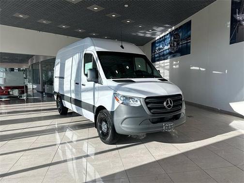 2025 Mercedes-Benz Sprinter 2500 Standard Roof