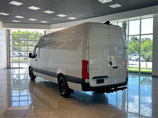 2026 Mercedes-Benz Sprinter 2500 High Roof