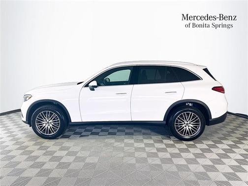 2025 Mercedes-Benz GLC 300 Base