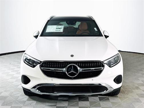 2026 Mercedes-Benz GLC 300 4MATIC