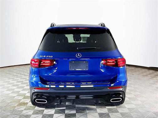 2025 Mercedes-Benz GLB 250 Base