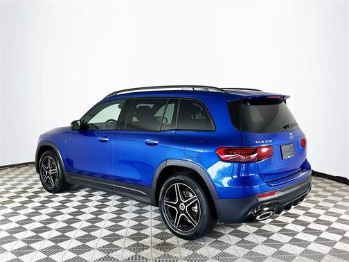 2025 Mercedes-Benz GLB 250 Base