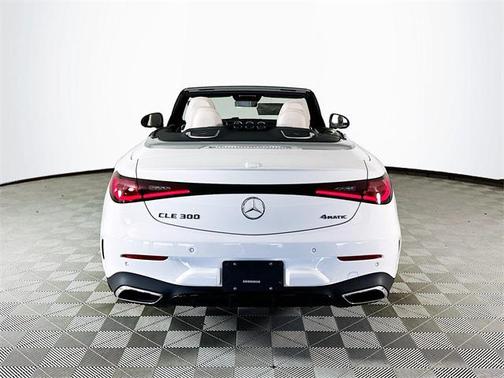 2026 Mercedes-Benz CLE 300 4MATIC Cabriolet