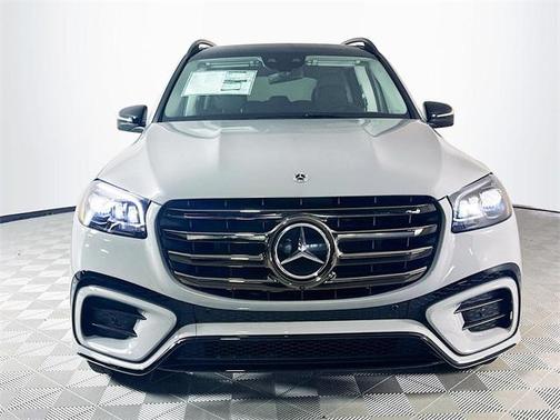 2026 Mercedes-Benz GLS 450 4MATIC