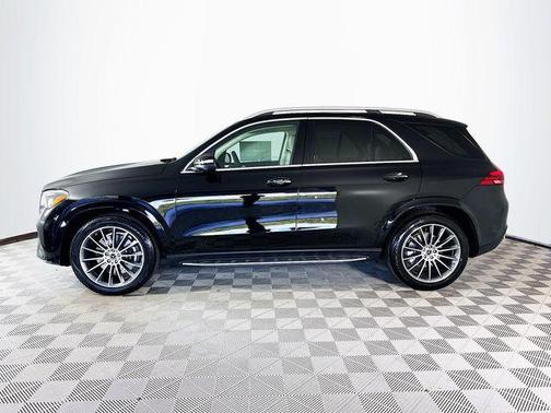Obsidian 2026 Mercedes-Benz GLE 450 4MATIC