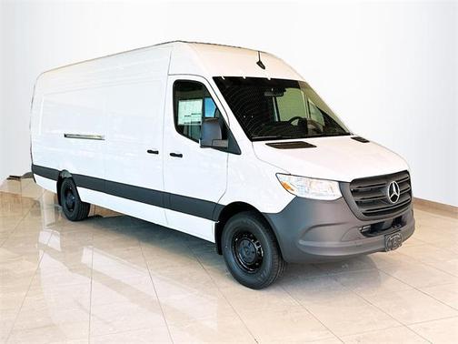 2026 Mercedes-Benz Sprinter 2500 High Roof