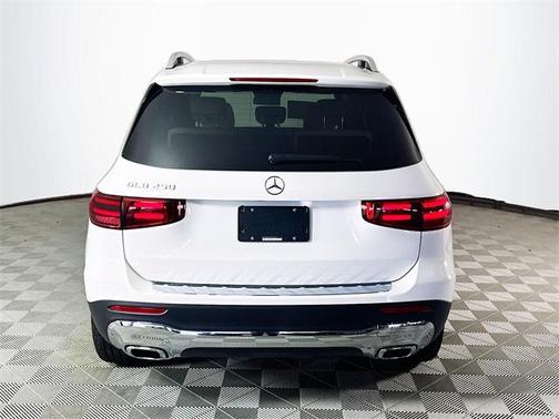 2026 Mercedes-Benz GLB 250 Base