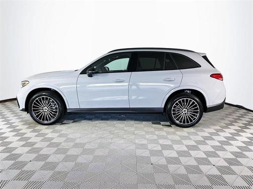 2026 Mercedes-Benz GLC 300 4MATIC