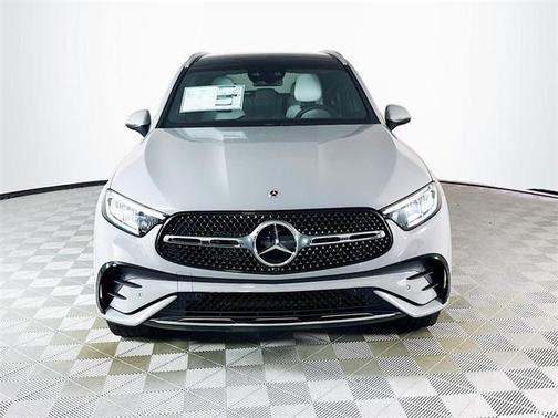 2026 Mercedes-Benz GLC 300 Base