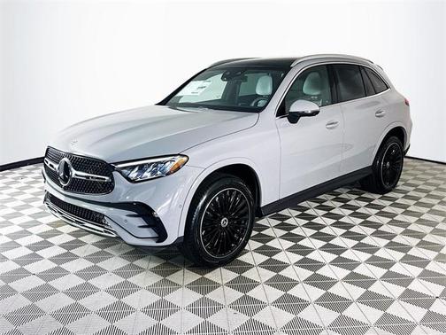 2026 Mercedes-Benz GLC 300 Base