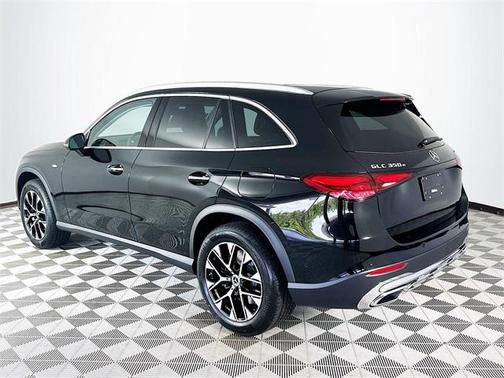 2025 Mercedes-Benz GLC 350e Base