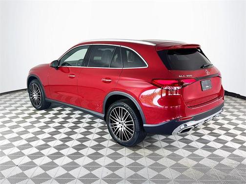 2026 Mercedes-Benz GLC 300 Base