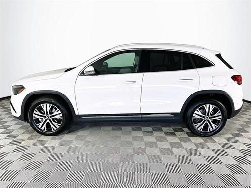 2025 Mercedes-Benz GLA 250 Base