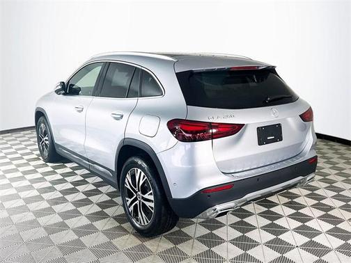 2026 Mercedes-Benz GLA 250 4MATIC