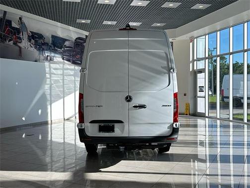 2025 Mercedes-Benz Sprinter 2500 High Roof