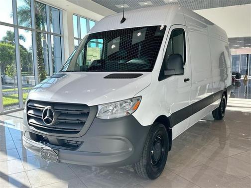 2025 Mercedes-Benz Sprinter 2500 High Roof
