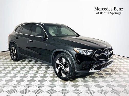 Black 2024 Mercedes-Benz GLC 300 4MATIC